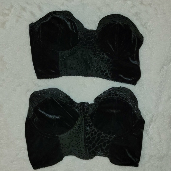 SOLD Urban outfitters velvet burnout corset - Picture 5 of 5